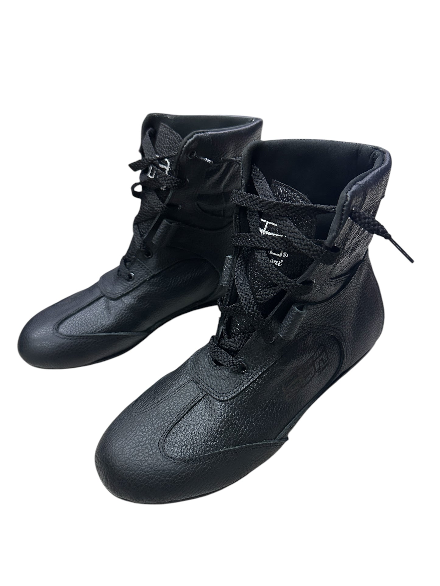 Tenis de Boxeo en Piel: Calidad y Rendimiento en el Ring